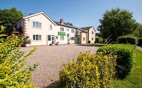 Bridleways Guesthouse & Holiday Homes